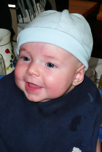 Florian ist heute genau 4 Monate alt