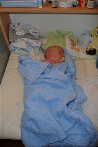 Florian ist erledigt nach dem Baden